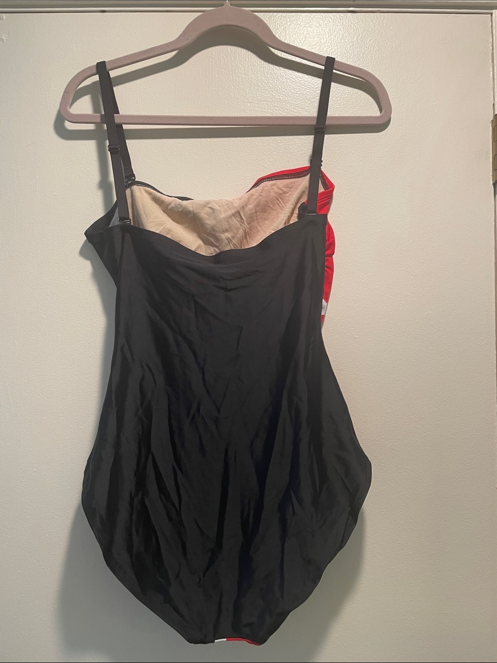 Oscar de la Renta Red, Black & White Graphic Color Block One-Piece Vtg Swimsuit - Picture 7 of 13